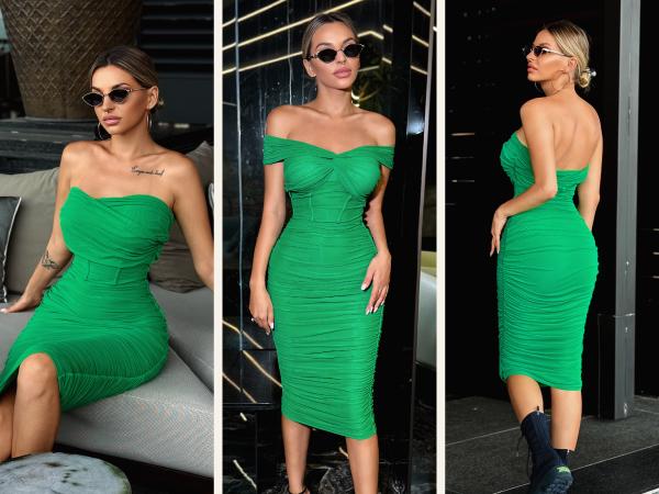 Curvysweet SDK0560A Elegant Off-Shoulder Ruched Mesh Bodycon Christmas Evening Dress with Cross V-Neck & Built-In Bra — Perfect for Cocktail Parties, Wedding Guests, Birthdays, Night Out & Work Events