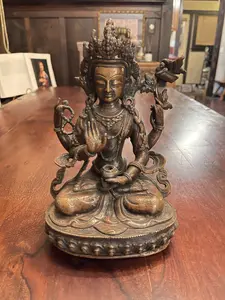 CHENREZIG ANTIQUE BRONZE STATUE