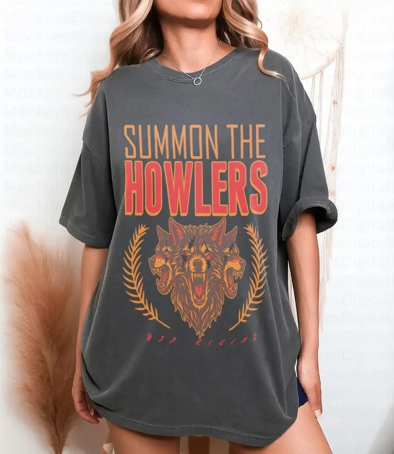 Made In USA, Tshirt, Summon The Howlers Red Rising Darrow Sevro Victra Graphic Print, Sci Fi Bookish Fan Apparel, Fantasy Reader Gift For Men Women, Cotton Womenswear Graphic Top