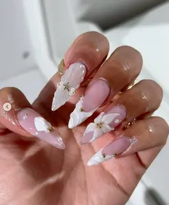 3D White Seashell Press On Nails | Luxury Bridal Mermaid Flower Stiletto Nails | Gold Starfish & Pearl Accents | Elegant Wedding Summer Beach False Nails