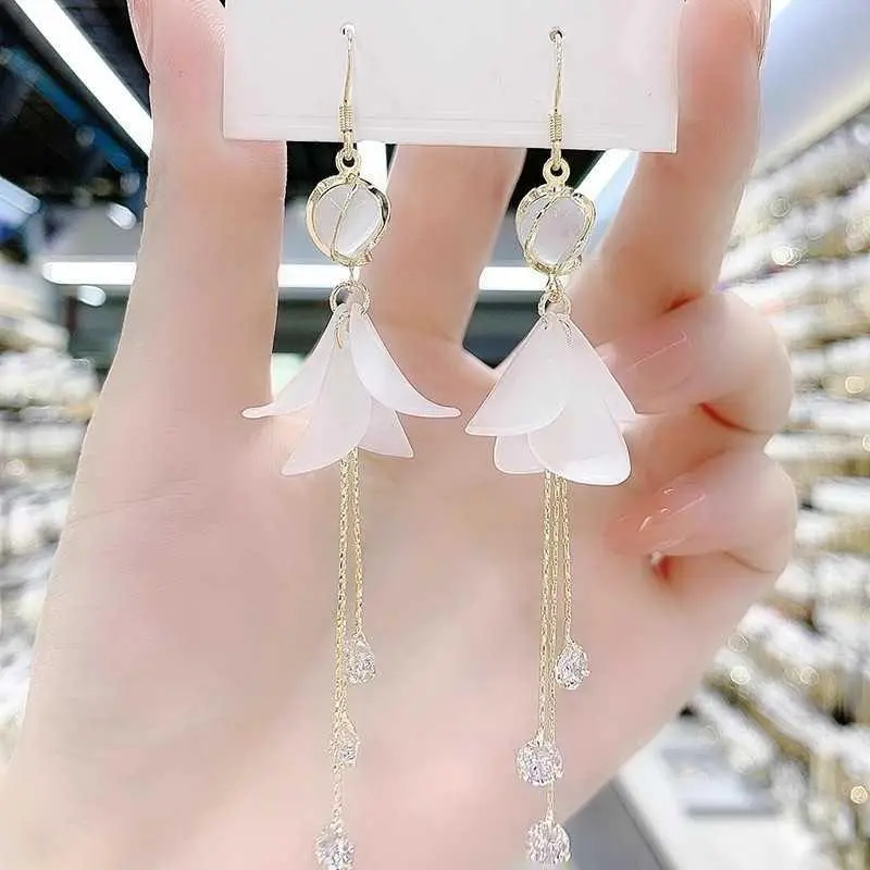 Women's 2026 Trendy Cat's Eye Stone White Petal Tassel Dangle Earrings - Casual Mori Style Ethereal Floral Ear Jewelry with Ear Hooks, HNAM26