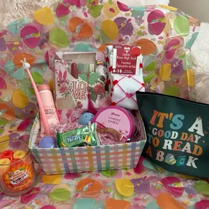 (Easter theme)Book Wrap & Goodie Bundle Box (Med Size)