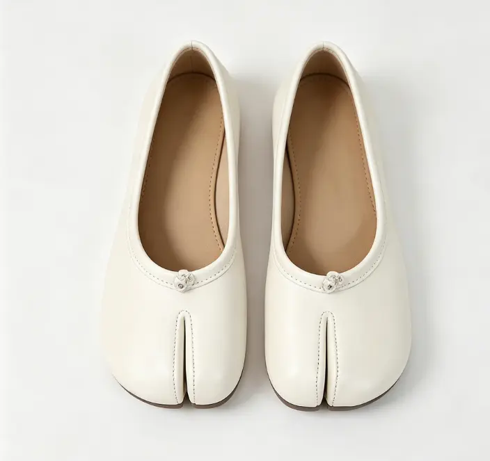 Genuine Leather Flat Shoes for Women, Soft Upper with Unique Tailored Toe Detailing, Delicate Hand-Sewn Craftsmanship, Thick Cushioned Insole for Foot Fatigue Relief During Long Walks & Office Work