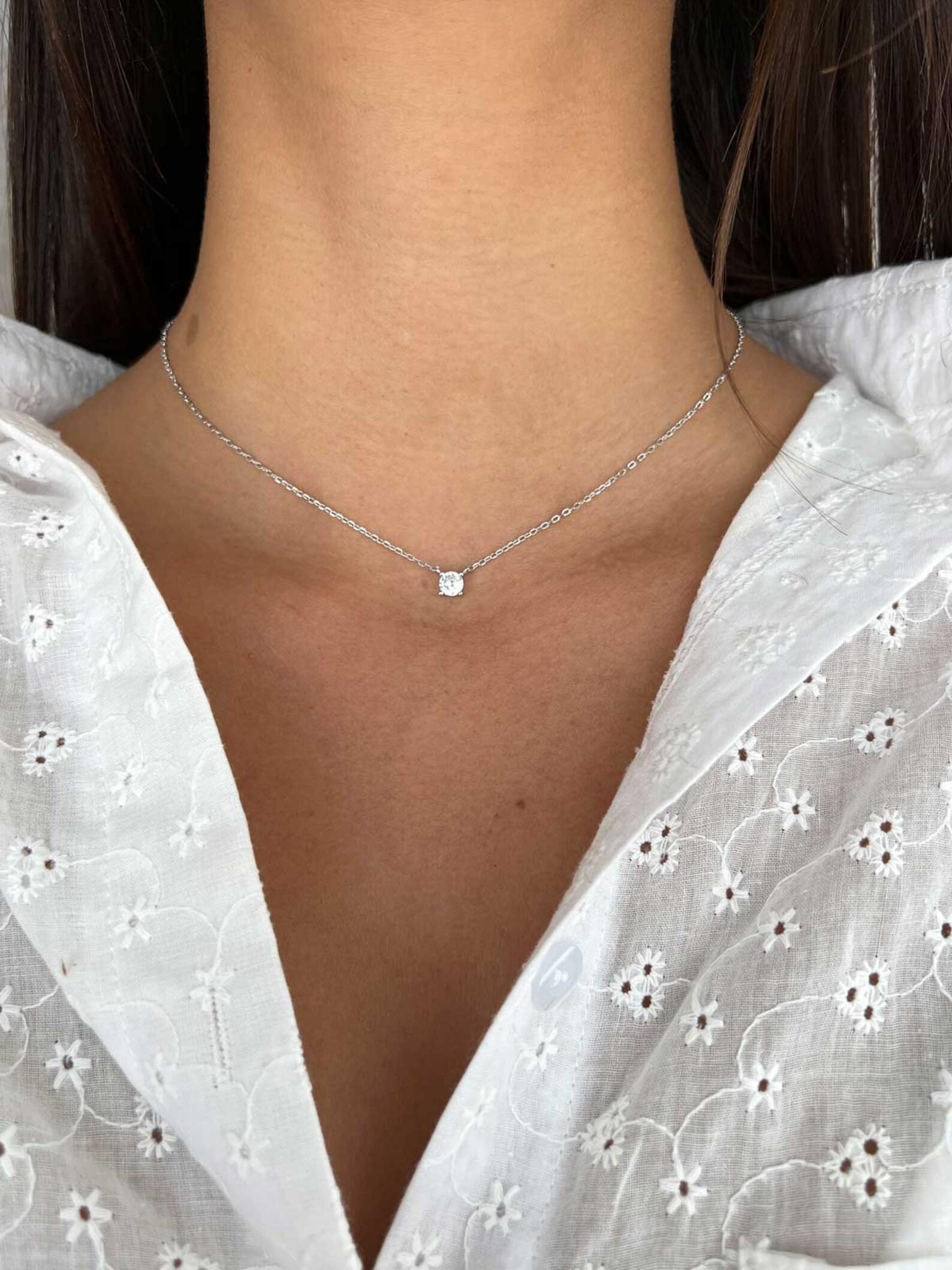 VENOCO gold CZ Necklaces For Women, Attractive Design Dainty Necklaces For Women,Exquisite Gift box Packaging for Holiday Gifts