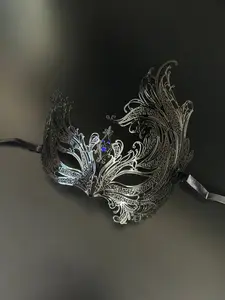 Swan Metal Mask - Black