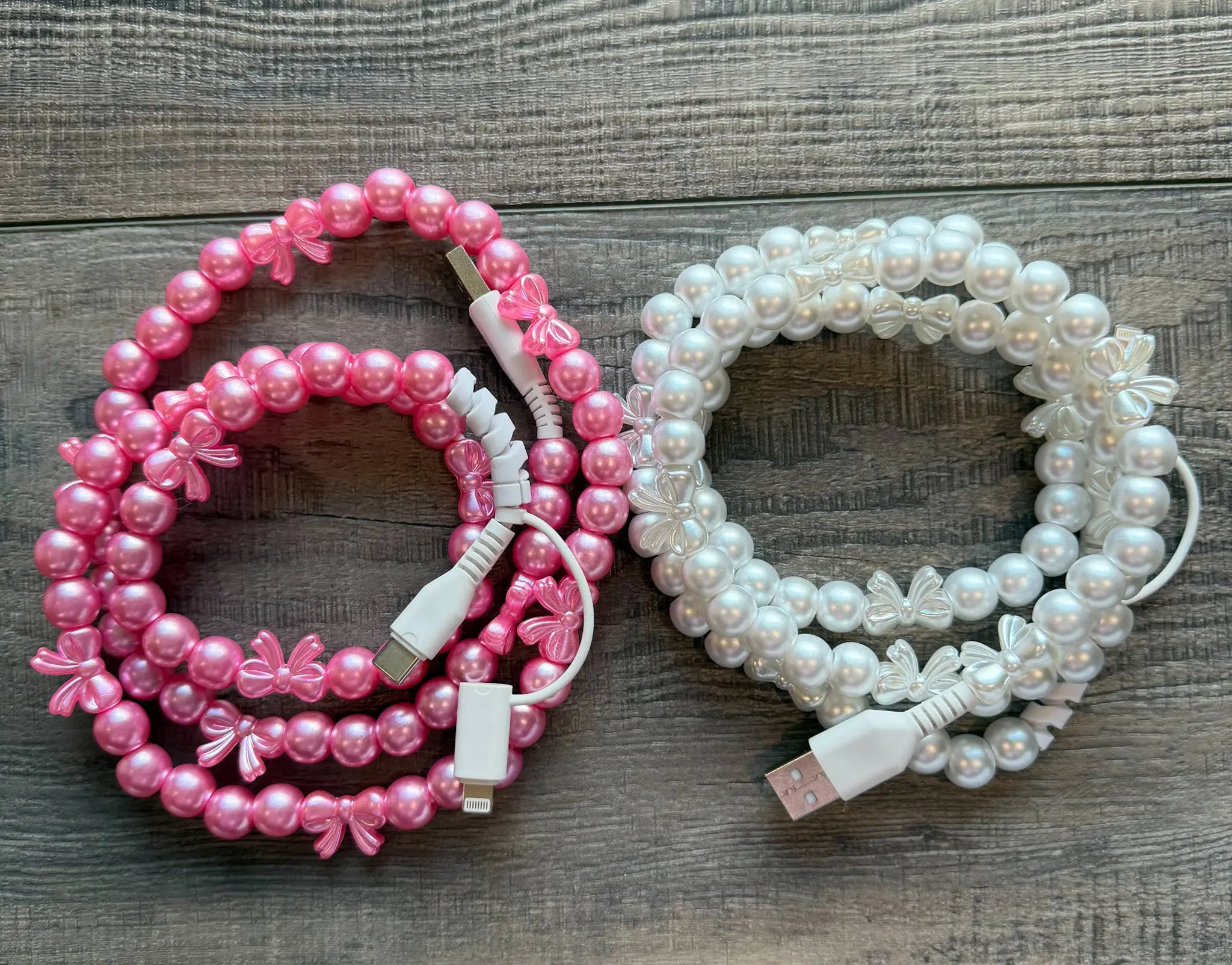 Bows Beaded Phone Charger with Lightning & USB-C Cable