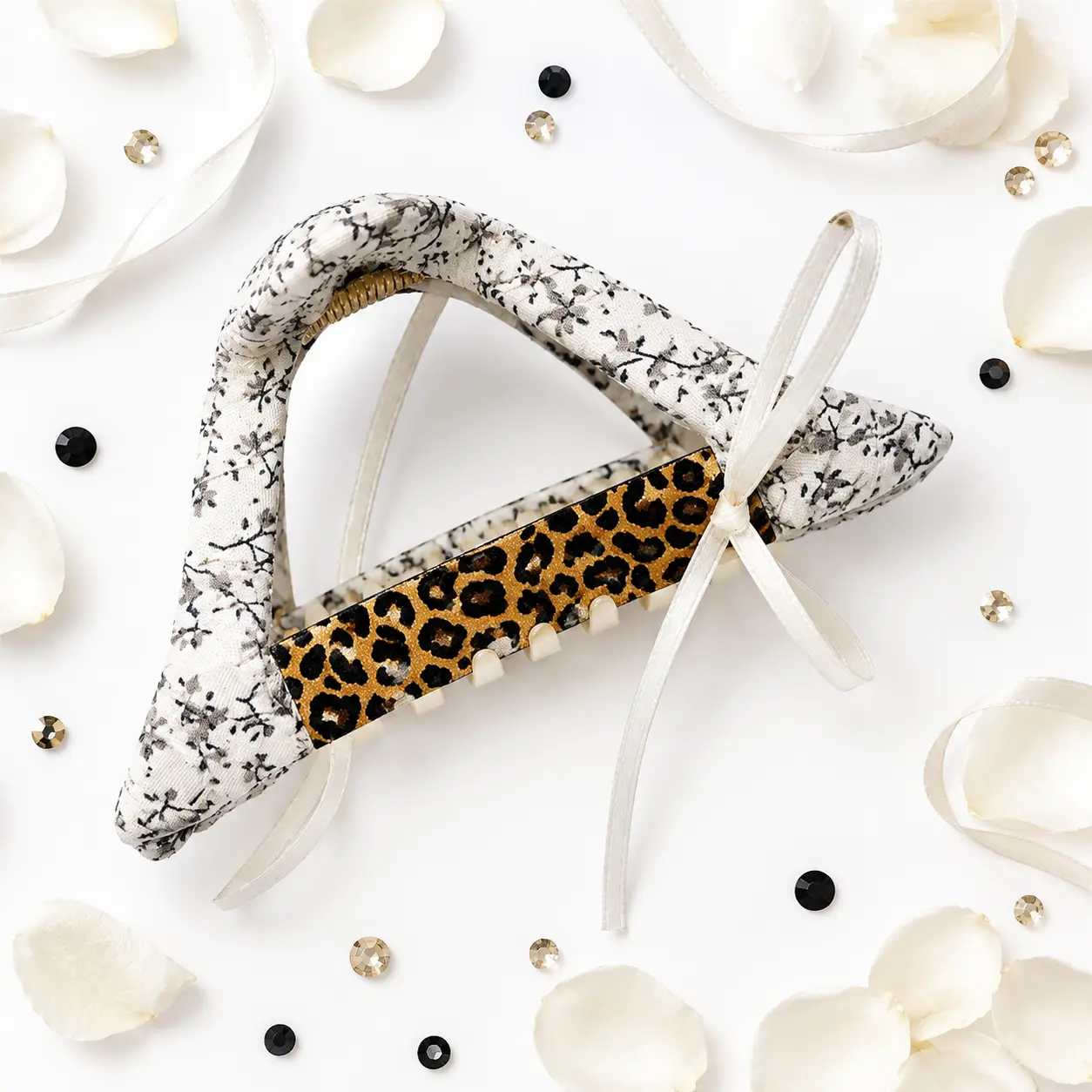Leopard Print Hair Claw Clip for Women, Non Slip Strong Hold Cheetah Hair Accessory for Thick Hair