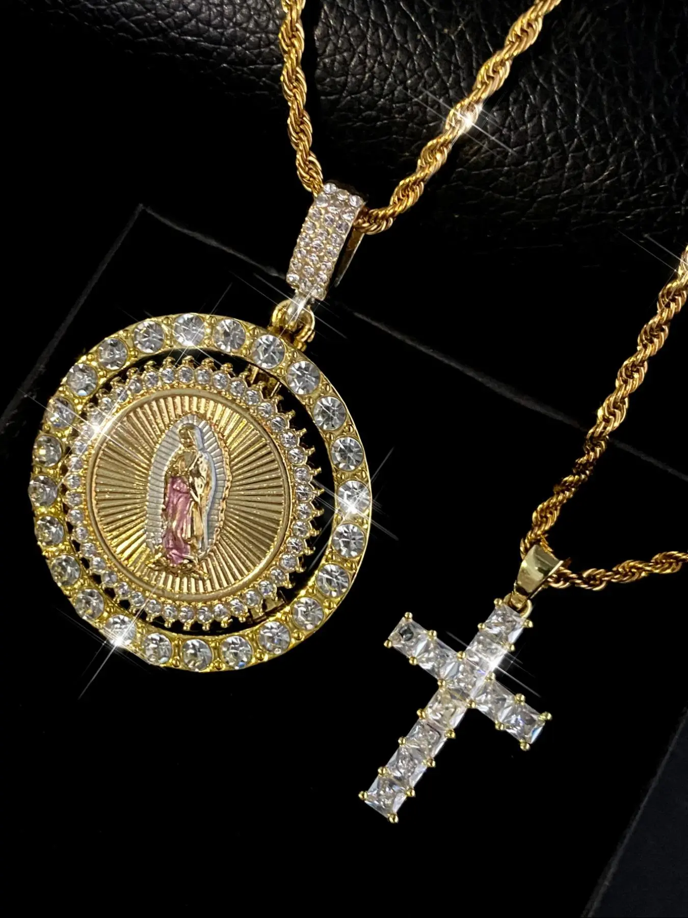 Hip Hop Style Virgin Mary Guadalupe Pendant Necklace & Cross Pendant Necklace, Rhinestone Decor Necklace for Party, Daily Decor, Trendy All-match & Exquisite Jewelry for Birthday Gift,  Women Gifts, Faith Pendant Necklace