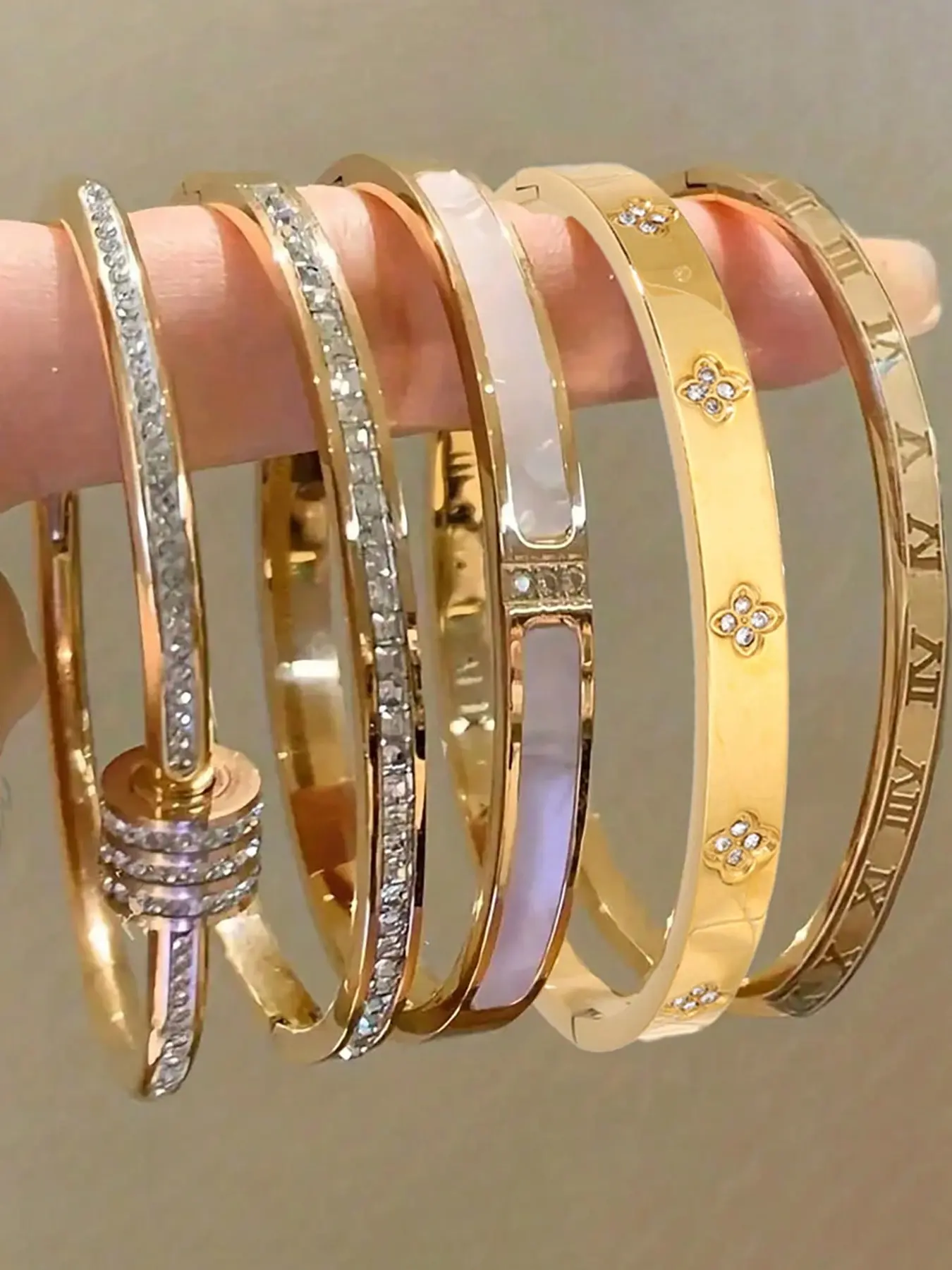 Elegant Stainless Steel Bangles Set, Trendy Stack Bangle, 5-Piece Fashionable Bracelet Classic Design, Stacked Design Bracelets, Perfect for Daily Wear & Special Occasions