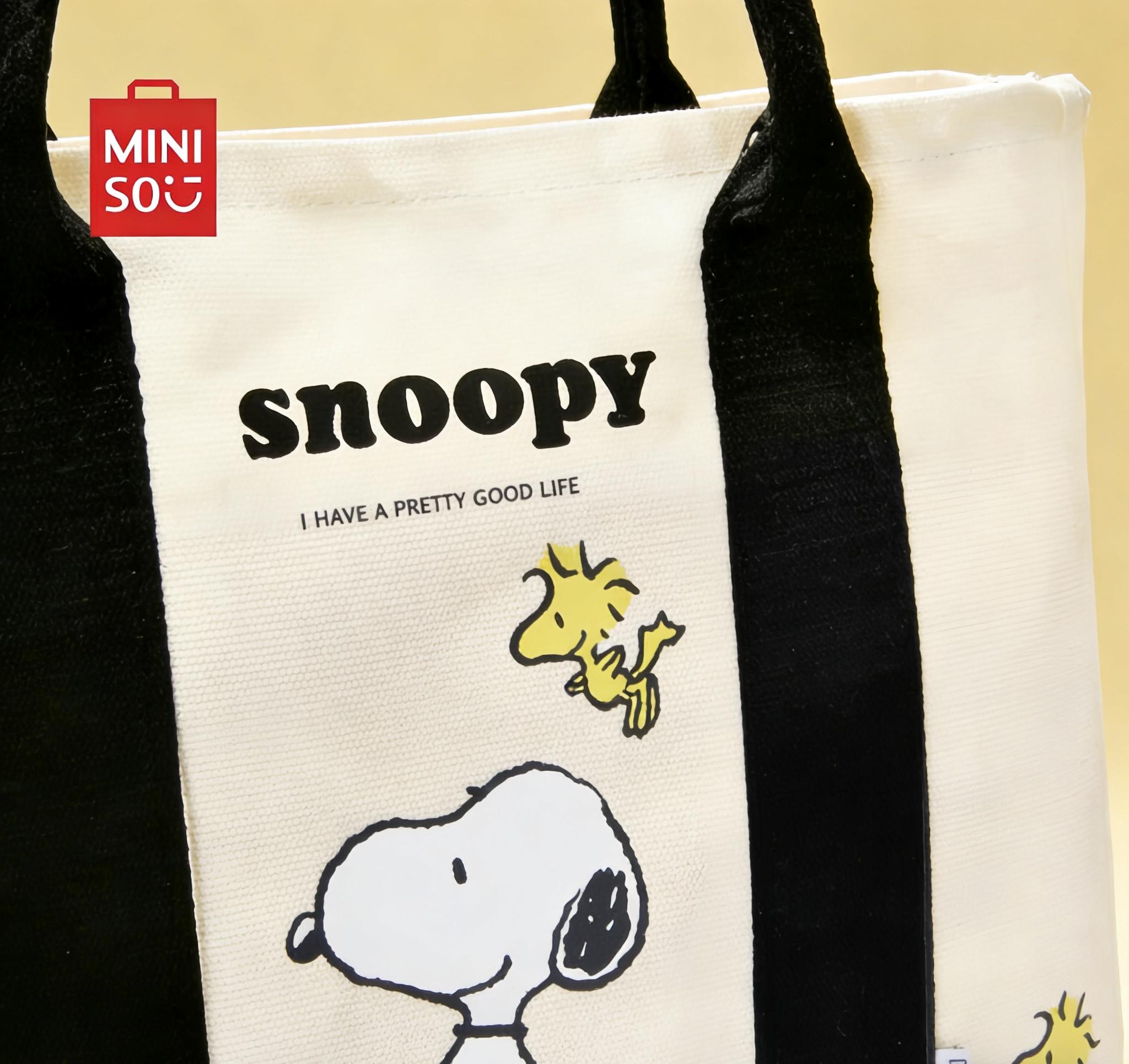 Snoopy Summer Adventure Series Off- Lightweight Portable,Reusable Daily Bag,White Tote Bag Cute Holiday Bag for Boys & Girls