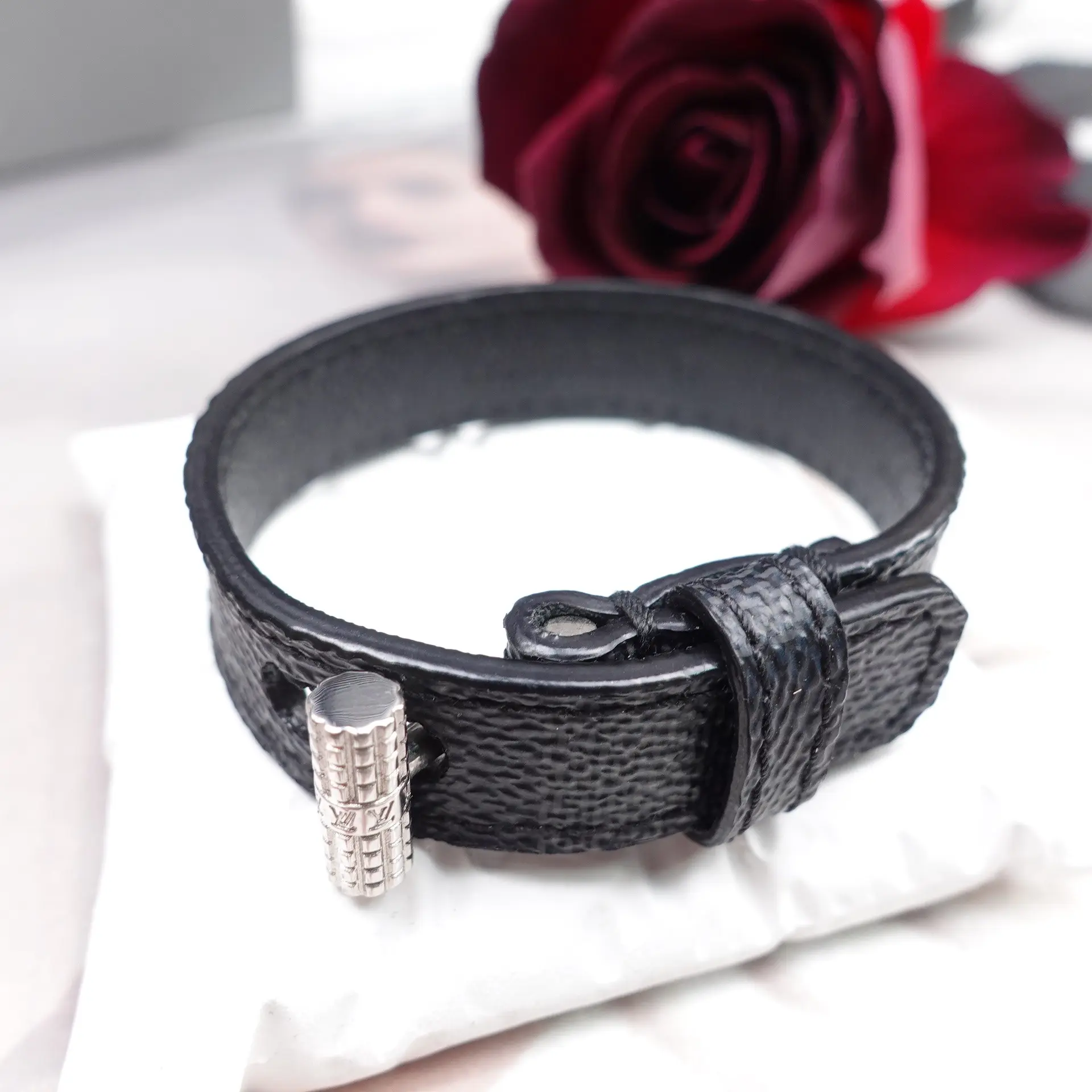 Pre-owned Louis Vuitton Damier Graphite Coated Canvas Bracelet T10227394