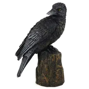 Backward Looking Raven Statue 6"