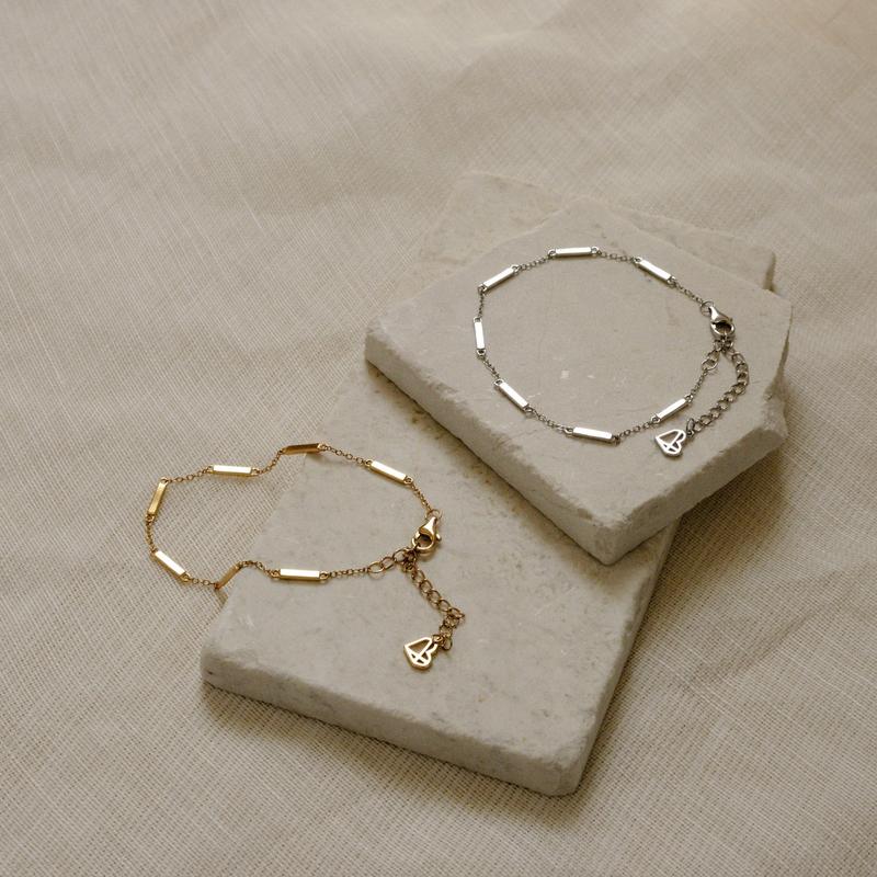 Abby Bar Link Bracelet by Caitlyn Minimalist