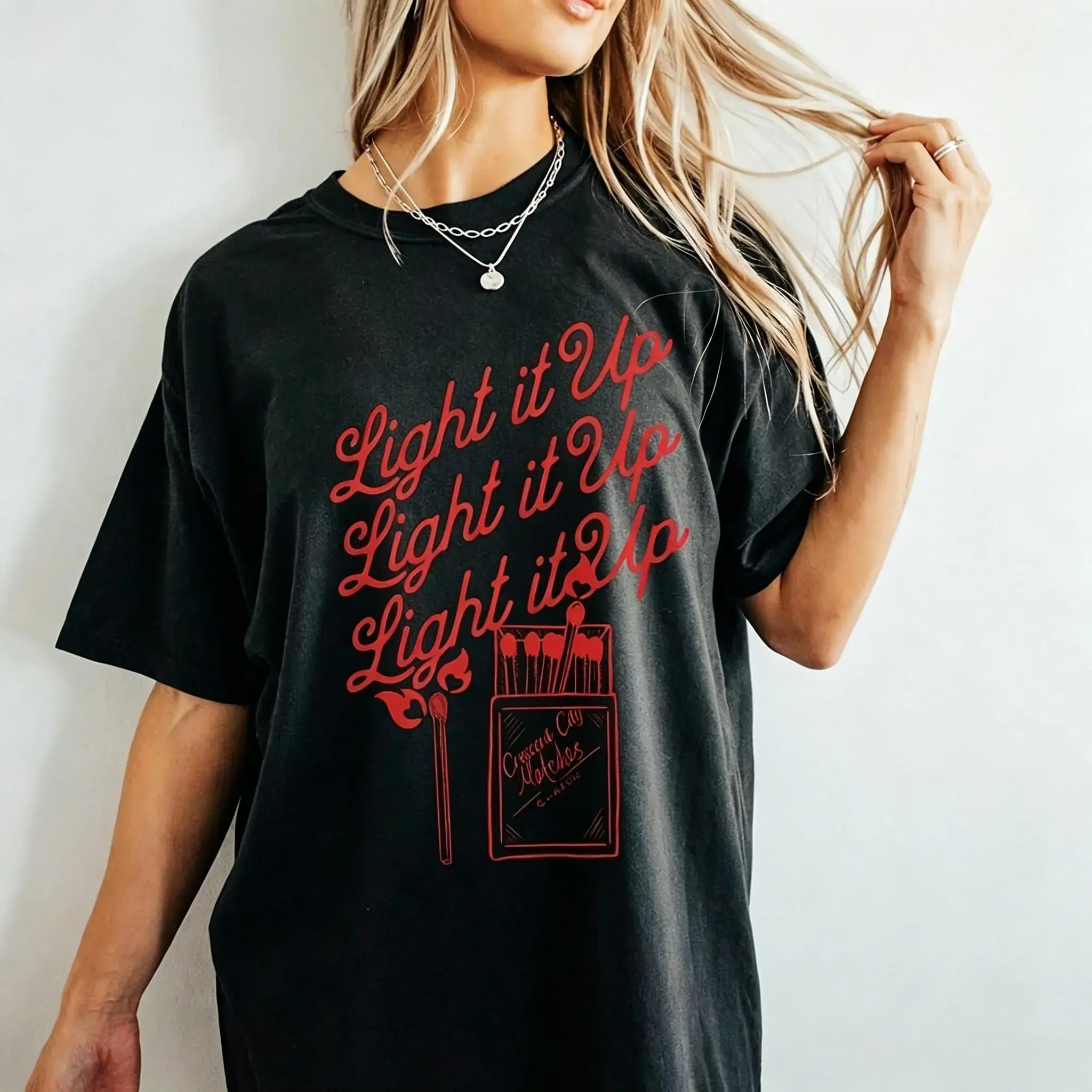 Women's Licensed Bryce Quinlan Light It Up Crescent City Crew Neck Short Sleeve T-shirt - Custom-Made, Ruhn Danaan, Sarah J Maas Book Merch, Fantasy Book Lover Top, Breathable Casual Wear, Loose/Slim Fit Basic Text Print Tee