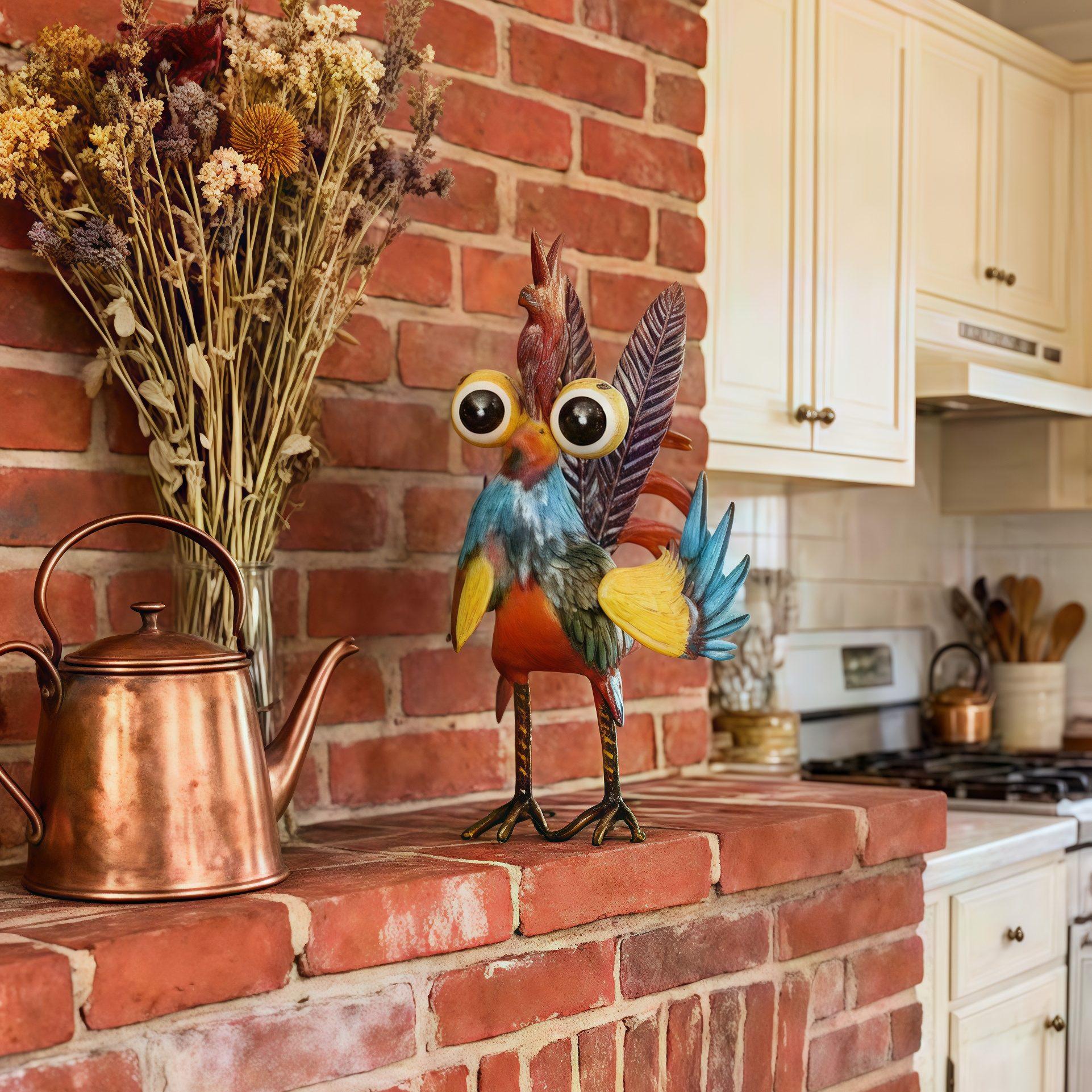 Colorful Metal Rooster Statue Animal Art Patio Decoration Durable Farmhouse Style Outdoor Decor Artistic Garden decoration Creative Figurine Gift for All Occasions Christmas Thanksgiving Rustic Iron Figurine 7.87x5.91 inches