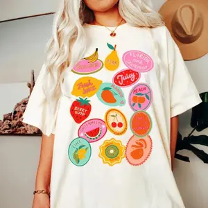 Cute Fruit Shirt, Strawberry Tshirt Summer Strawberry Shirt, Cottagecore Berries Tshirt, Strawberry Aesthetic Womenswea