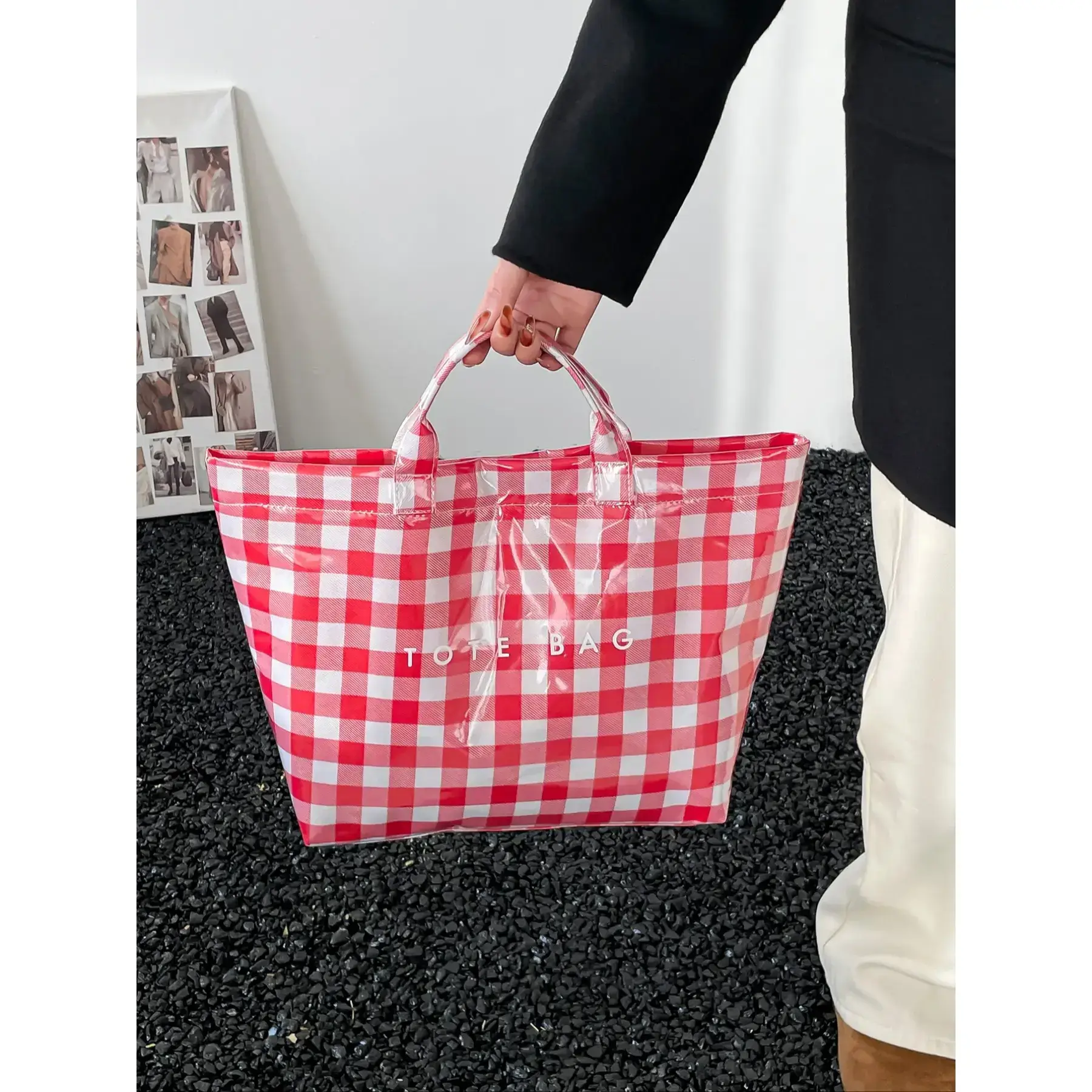 Plaid Casual Tote Bag, Women's Large Capacity Handbag, Waterproof PVC Shopping Bag, Versatile Shoulder Bag for Commuting and Travel Plaid Casual Tote Bag, Women's Large Capacity Handbag, Waterproof PVC Shopping Bag, Versatile Shoulder Bag for Commuting and Travel