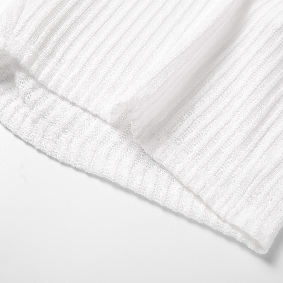 Classic men's solid color summer polo shirt shorts set, regular version with vertical fine stripe texture and exquisite collar design to create a refined casual look