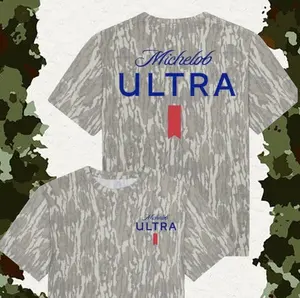 Michelob Ultra Printing Original Bottomland Pattern Mossy Oak Washed Out Camo Tee, Mossy Oak Michelob Ultra Letter Printing Original Bottomland Short Sleeve Camo Shirt Man