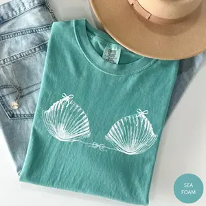 Comfort Colors Seashell Shirt, Ocean Lover Graphic Tee, Summer Vacation T-Shirt, Mermaid Aesthetic Shirt, Preppy Coastal Tee, Coquette Bow Beach Shirt