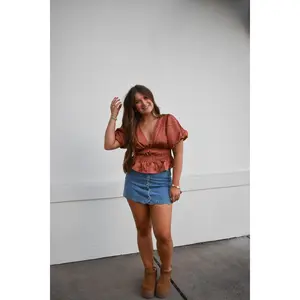 V Neck Satin Bubble Sleeve Top