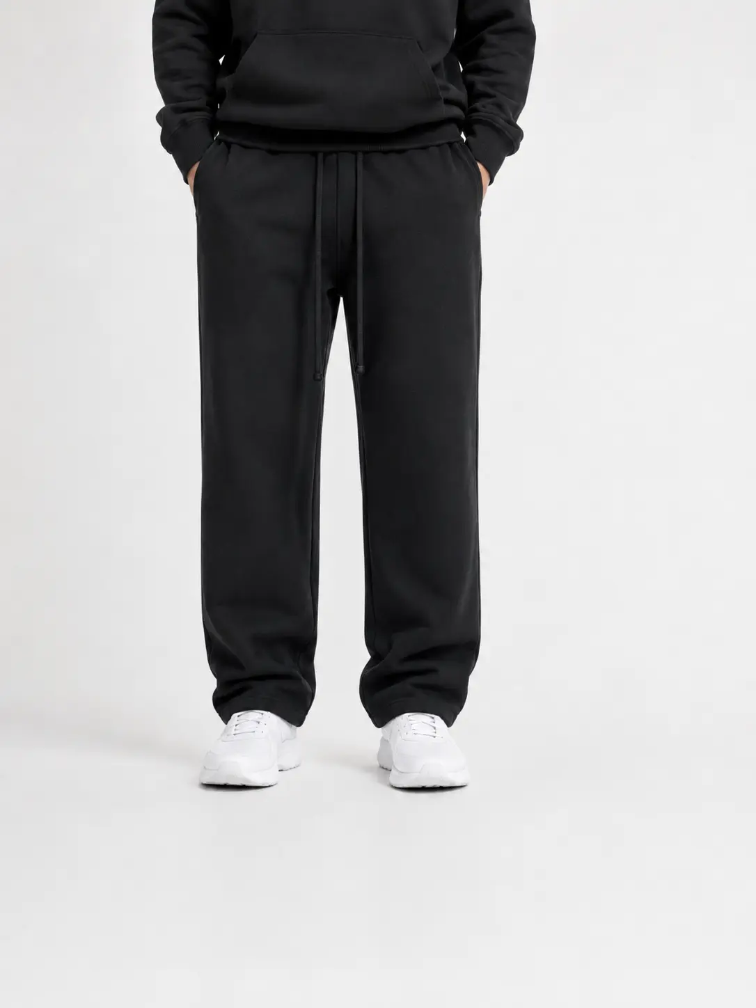 Men's All Black Uncuffed Sweatpants, Loose Drawstring Elastic Waist Wide Leg Casual Streetwear Sports Trousers With Side Pockets