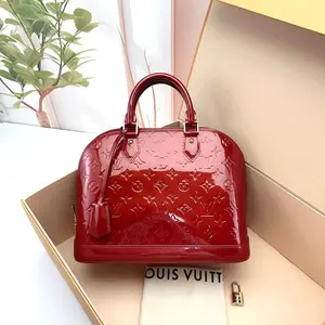 Pre-owned Louis Vuitton Patent Shoulder Bags 7.8'' R3079 Shoulder Bag C536906725 0305 T1 Qiqi