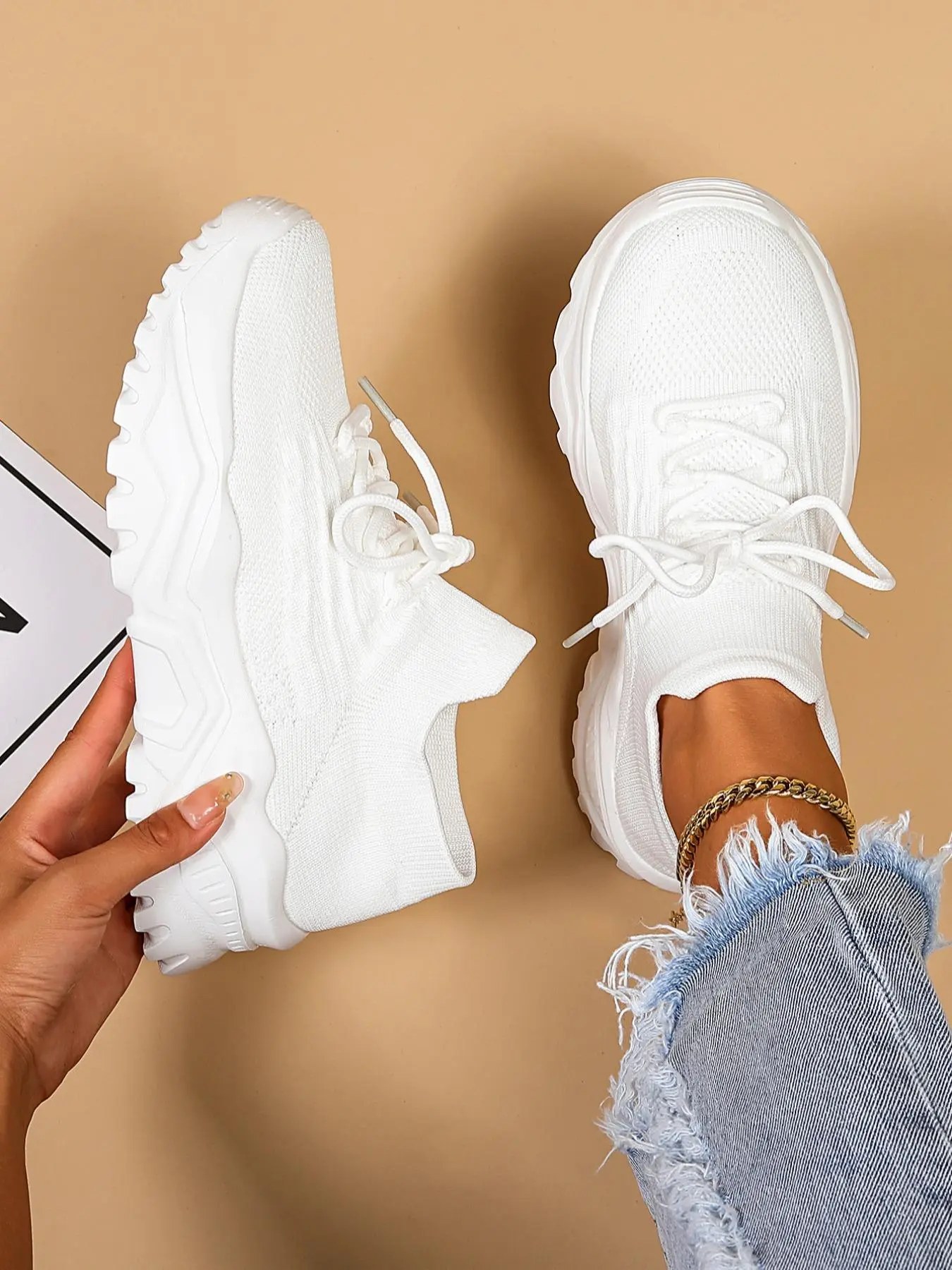 Women's Fashion Sportive Plain Lace Up Sneakers, Casual Trendy Mesh Breathable Comfortable Sports Low Top Sneakers for Daily Life, Lightweight Athletic Sneakers, Fashionable Casual Sneakers