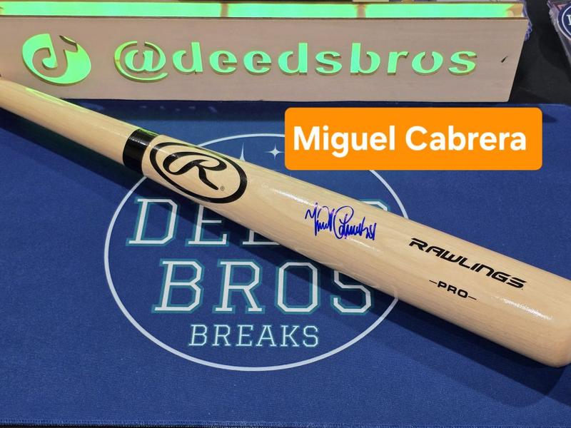 10 Baseball Bat Break - 2026 Factory Sealed Hit Parade Deedsbros Edition Autographed Baseball Bat Break. Pick your teams in this 10 box break 10 Baseball Bat Break - 2026 Factory Sealed Hit Parade Deedsbros Edition Autographed Baseball Bat Break. Pick your teams in this 10 box break