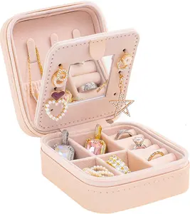 Travel jewelry case Travel jewelry box Travel Jewelry Organizer Small box Gift for Girls Women with Mirror(Pink)