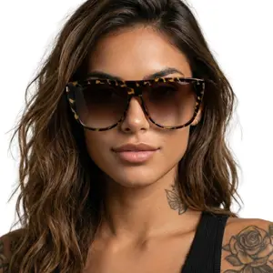 DAX EYEWEAR Ember Sunglasses - Oversized Brown Cheetah Shades - Hair-Friendly Tangle-Free UV400 Protection - Best for Date Night and Everyday Wear