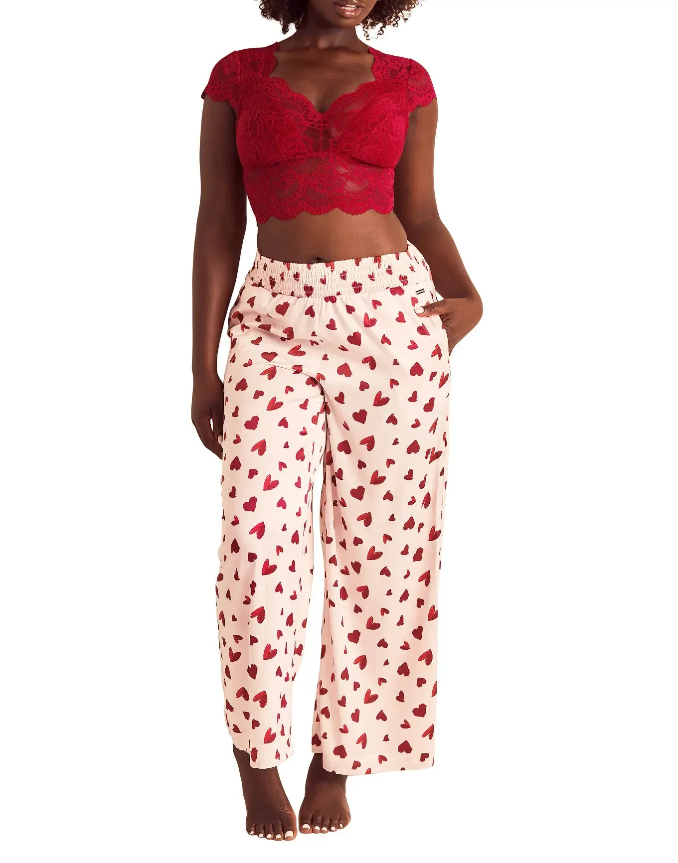 Finola B1 Dark Red Lounge