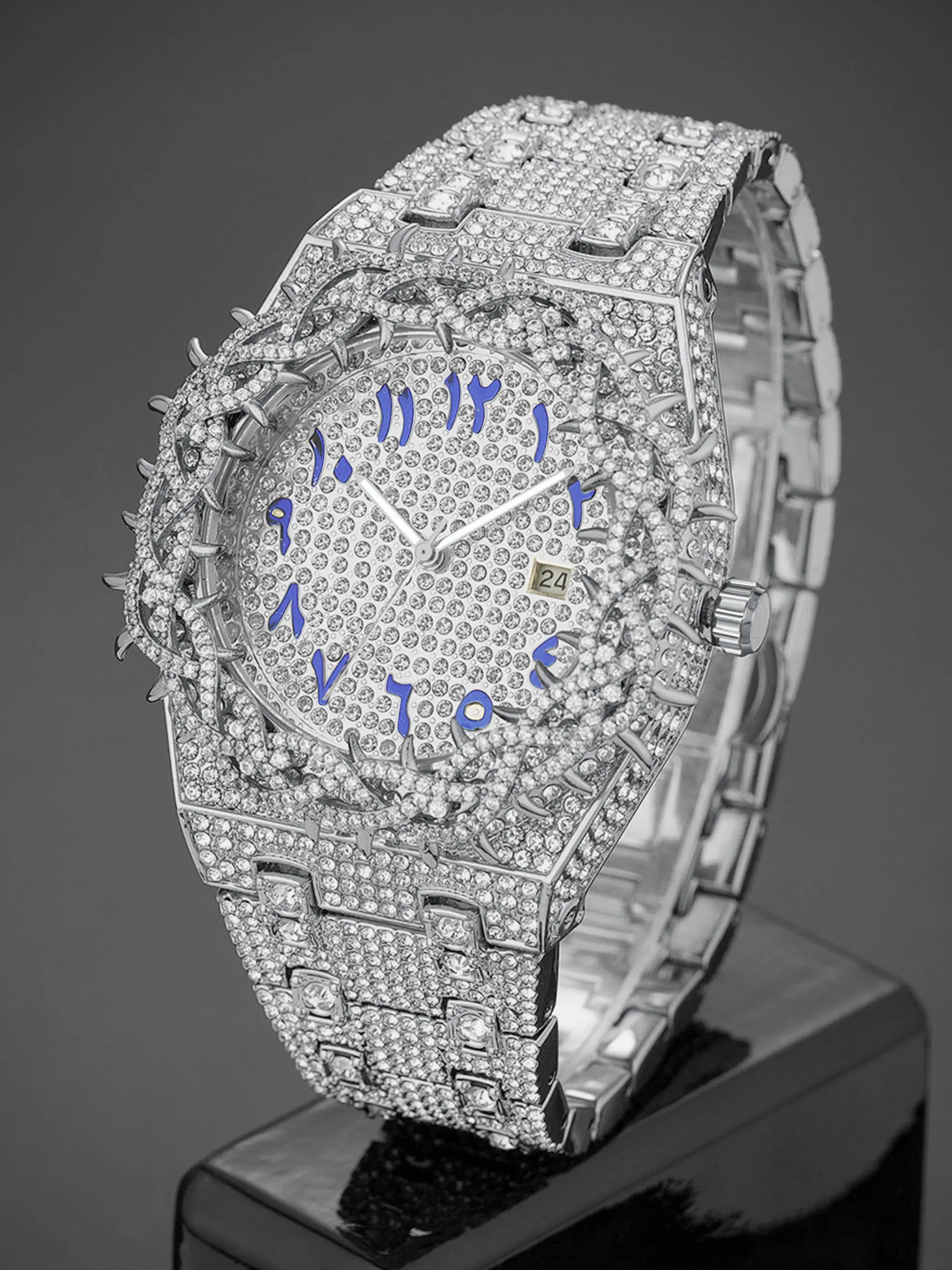 Unisex New Hip-Hop Style Quartz Watch, Fashion Wristwatches, Analog Wristwatch, Quartz Analog Timepiece, Rhinestone Strap & Full Iced-Out Large Dial, Unique Zirconia Design Wrist Watch, Party Gift for Men and Women, Fashionable Party Watch