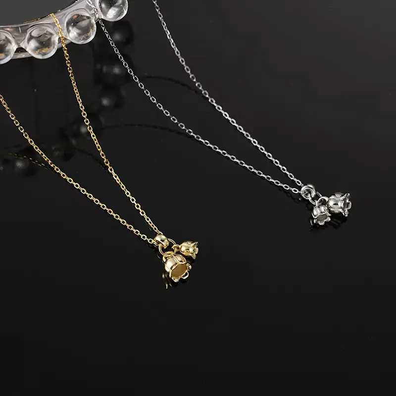 Unisex Lily of the Valley Necklace - Electroplated Niche Luxury High-End Design, Pearl Beads Personality Elegant Floral Collarbone Chain Pendant for Casual Wear