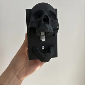 Unique 3D Printed Black Skull Switch Plate - Spooky Halloween Decor, Easy-to-Install Wall Control Panel, No Electricity Required, Perfect for Home Decoration, Office, or Party Themes