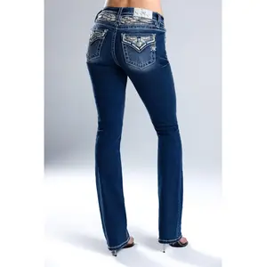 Delanie Bootcut Jeans