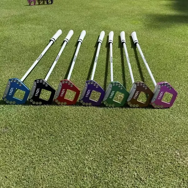 The New Zero Torque Vzn.1I Golf Putter Is Made of 6061 Aluminum Alloy And Comes in 32/33/34/35/36 Inch Sizes. It Features a 2 Grip for Pressing The Pistol And Includes a Head Protection Cover. Graphite Shaft Or Pure Steel Shaft