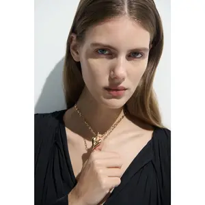 H&M Heart-pendant chain necklace