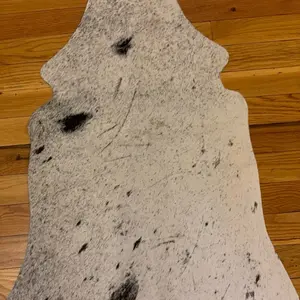 Cowhide Rug - Natural Cowhide Rug with Unique Patterns and Soft Texture for Home Decor