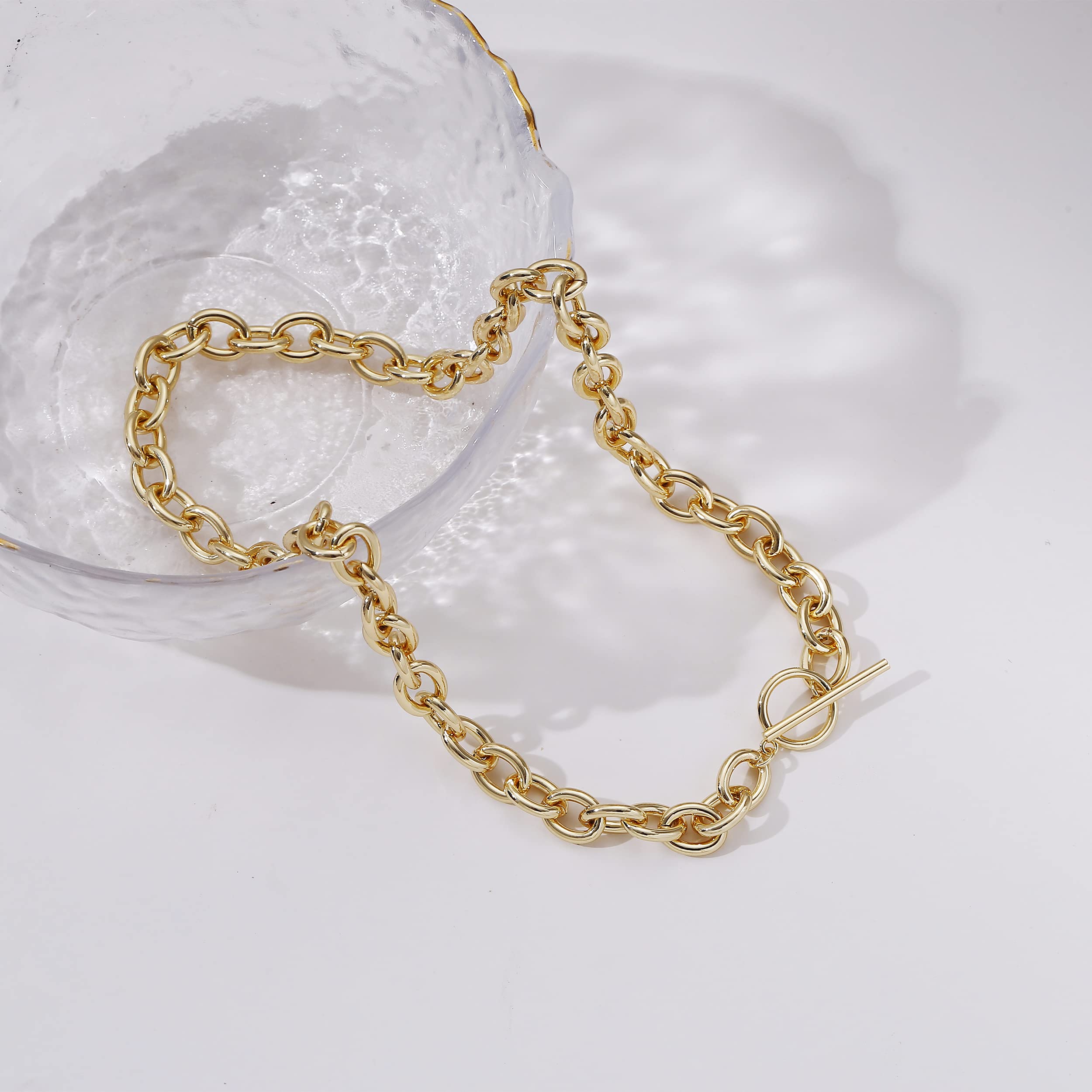 VENOCO Chunky Gold/Silver Chain Toggle Necklaces For Women, Dainty Necklaces For Women,Pearl Vintage Paper Clip Link Chain Shining Twisted Rope Cuban Choker Toggle Bar Clasp Necklaces for Women