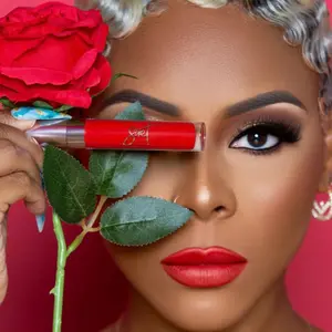 Liar Matte Liquid Lipstick - Bold red