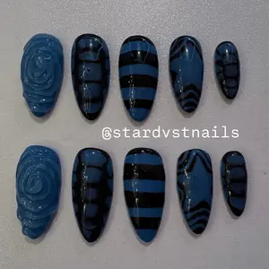 Y2K Grunge Blue & Black Press Ons- Medium Almond