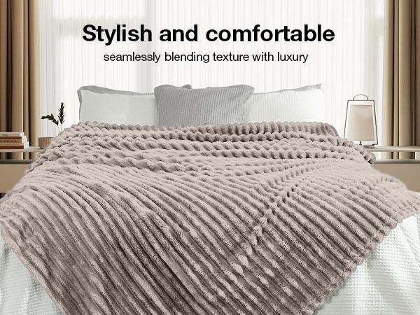 Ultra-Soft Blanket Modern Luxury Living Room Sofa Throw Winter Warmth Thickened Leisure Blanket,Holiday Haul