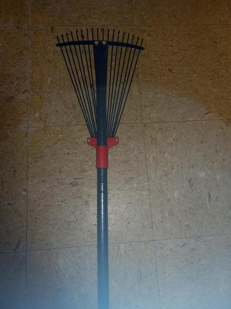 Rake for Leaves, Adjustable 18 Metal Tines with Expandable Head Garden Rakes for Lawns Heavy Duty Metal Rake for Leaves Yard Gardening Grass Outdoor Debris