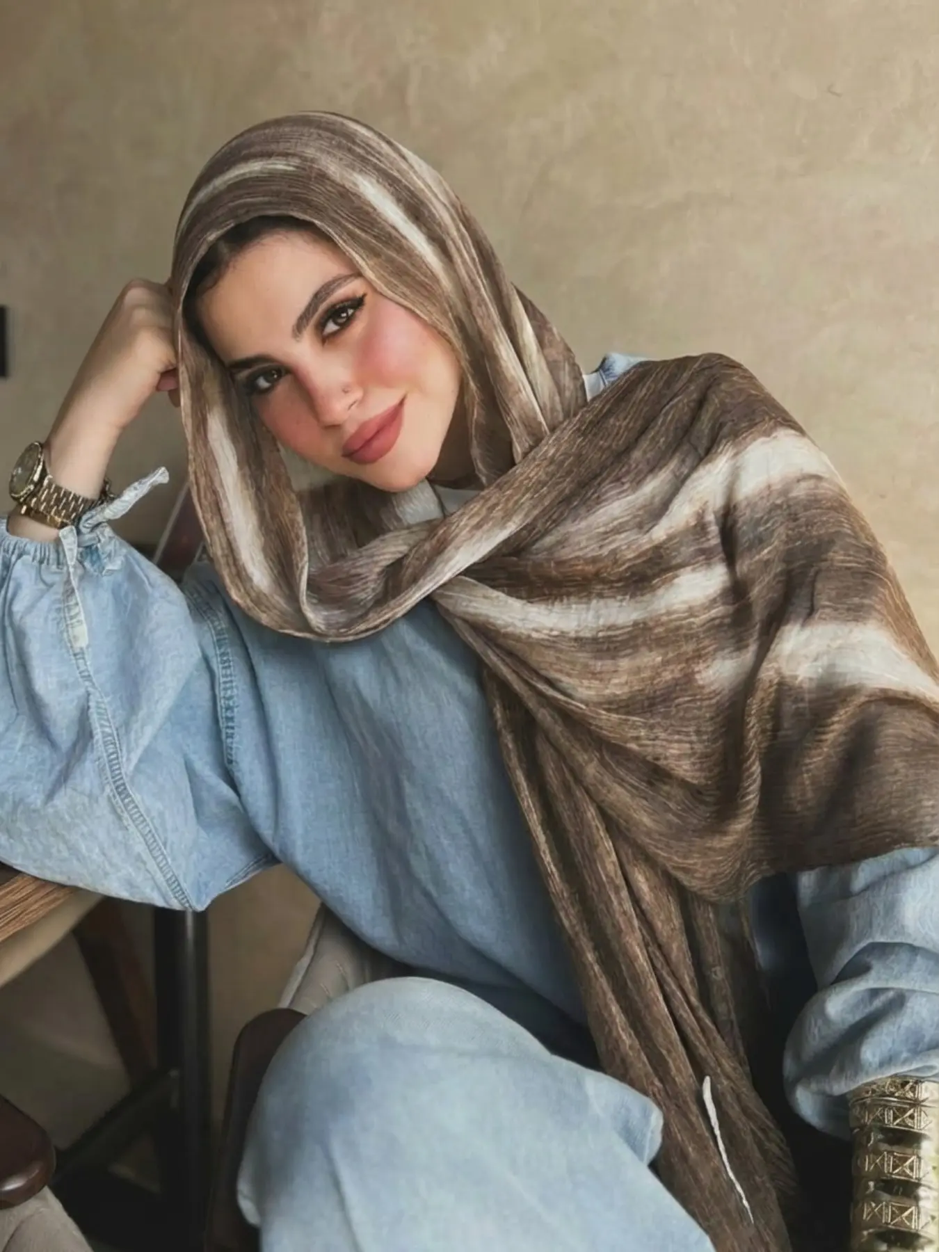 Women's elegant and fashionable head scarf, Bohemian style rainbow hijab casual and fashionable versatile 70 * 180cm new shawl, suitable for beach vacations, daily wear with skirts, ideal gift for Valentine's Day