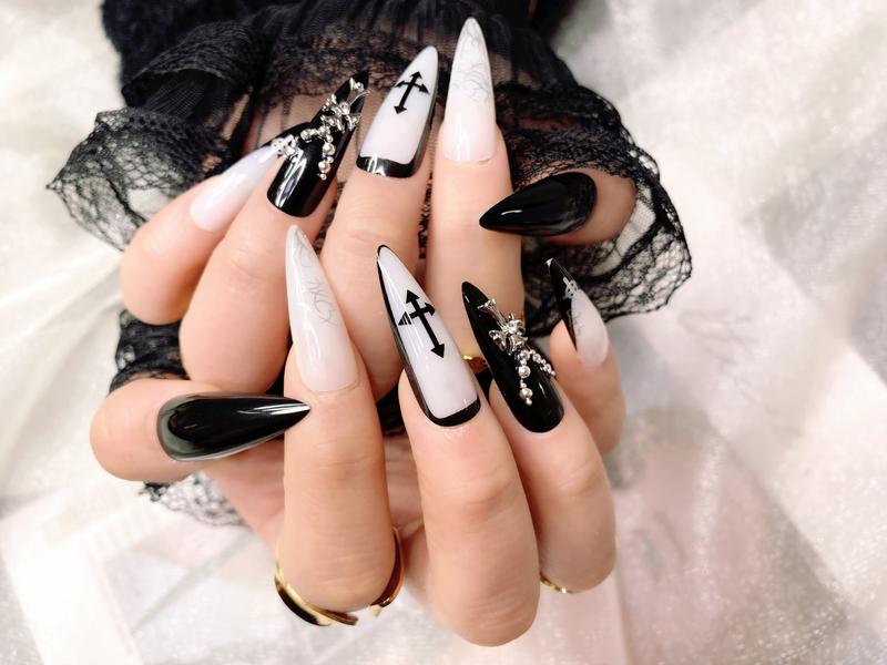 24 pcs Press on Nails - Long Square Glue on Nails with Hot Pink, Acrylic Bling Glitter Rhinestone Design