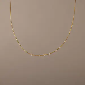 Sprinkle Diamond Necklace by Caitlyn Minimalist - Dainty Crystal Snake Chain Necklace - Layering Necklace for Women - Minimalist Jewelry - Best Friend Gift