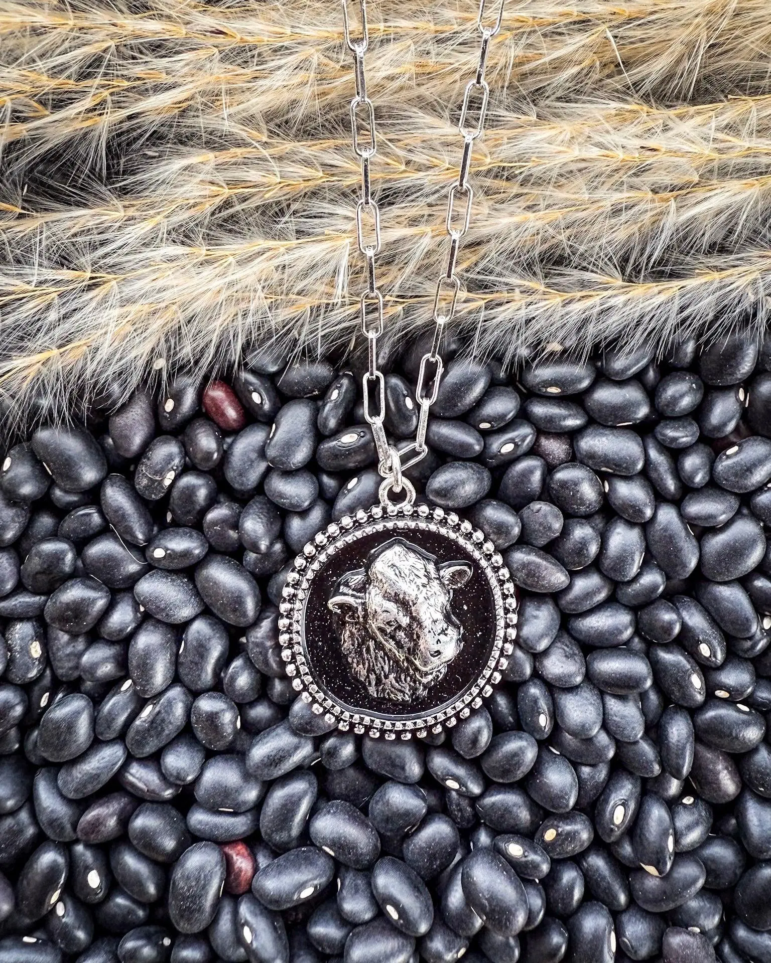 Meadowline Cameo Pendant Necklace