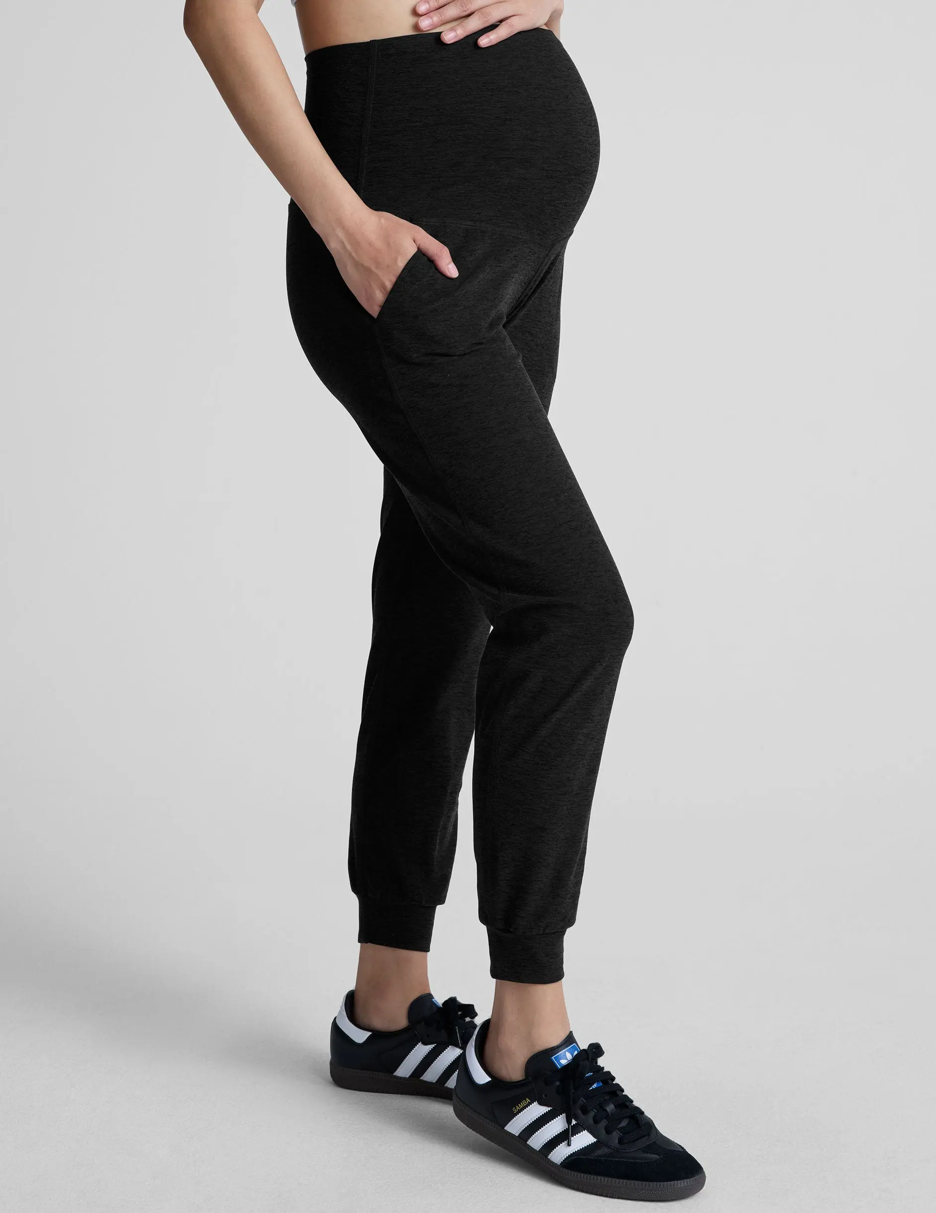Spacedye™ Beyond the Bump Maternity Midi Jogger