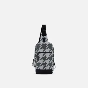 Metro AT | Reversible Sling - Houndstooth Print